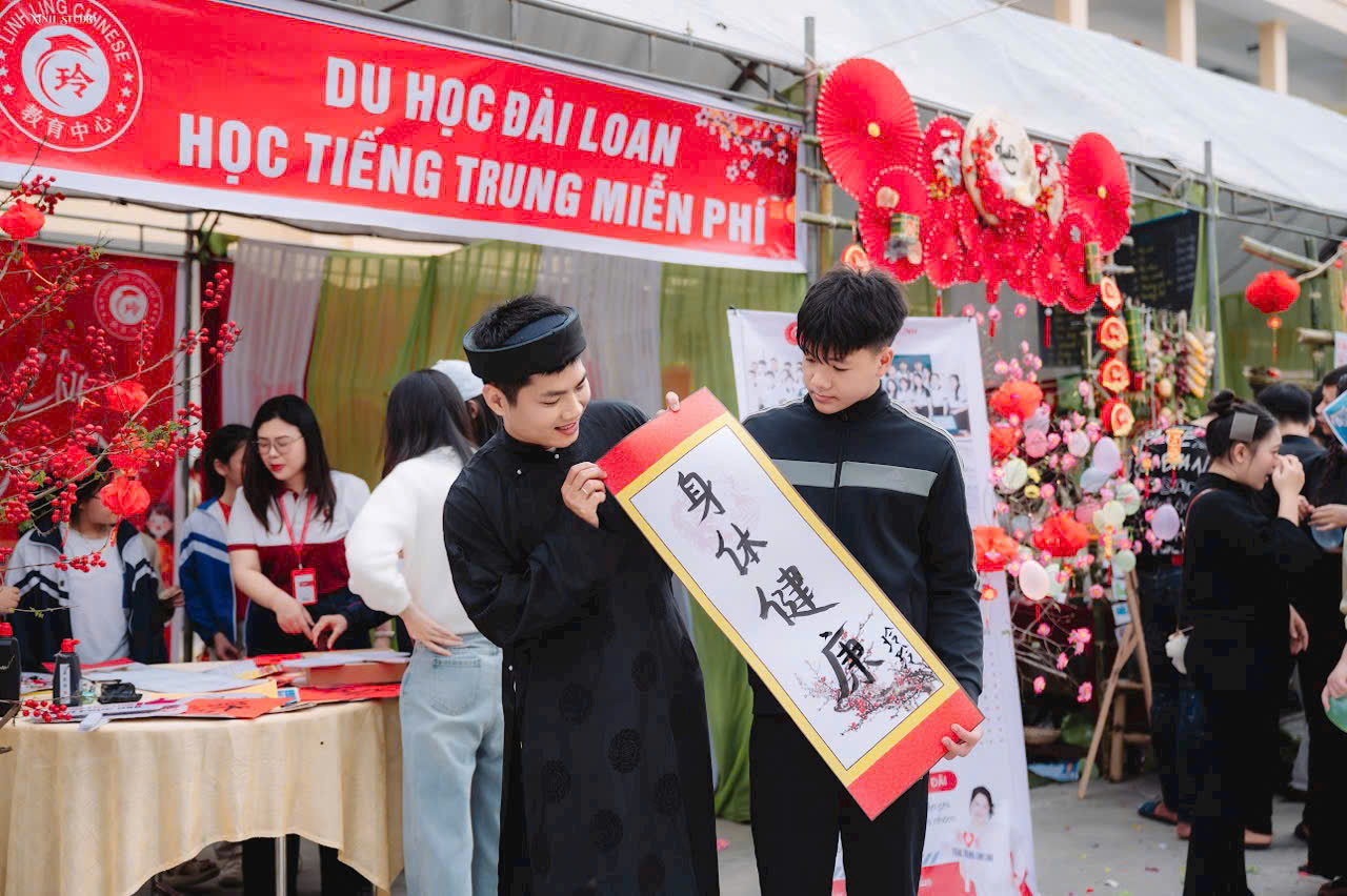 Trại đông Trung Quốc - Đài Loan: trải nghiệm Tết và văn hóa mùa đông